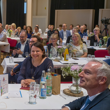 Bildung_Konferenz_Drese_quadrat.png  