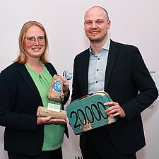 2025-06-05_Undine_Award_Madeleine_Paditz_und_Elias_Eger_quad.jpg  